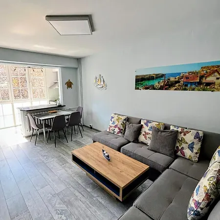 Apartmán Stylish Near Airport And Metro, Self Check-in *