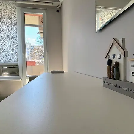Stylish Near Airport And Metro, Self Check-in *