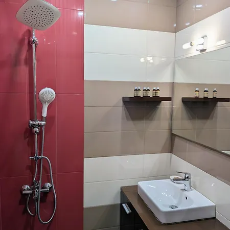 Stylish Near Airport And Metro, Self Check-in Apartmán Sofie