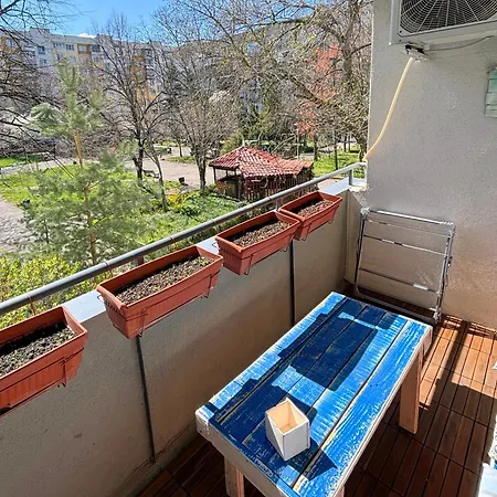 Stylish Near Airport And Metro, Self Check-in * Sofie